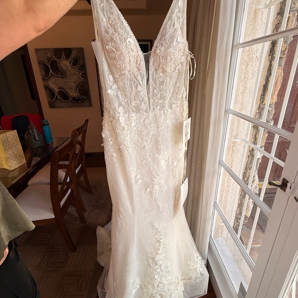 NWT Pronovia Wedding Dress - Picture 8 of 14